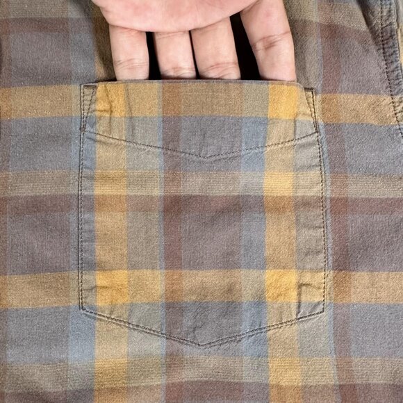 Prana Shirt Men Size XL Brown Plaid Short Sleeve Slim Fit Single Pocket EUC - Picture 4 of 8